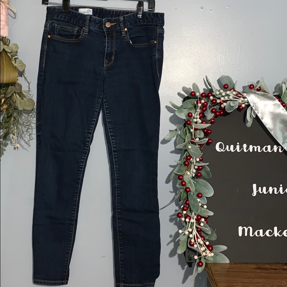 skinny jeans!!